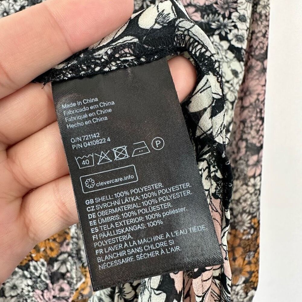 H&M Floral Sheer Button Up Tunic - Picture 10 of 11